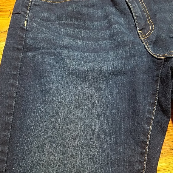 {Levi Strauss} Curvy Bootcut Jeans - Picture 7 of 10